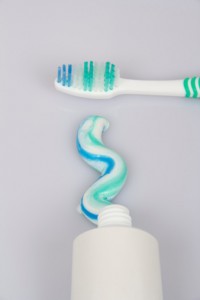 Alternatives to Fluoride Toothpaste