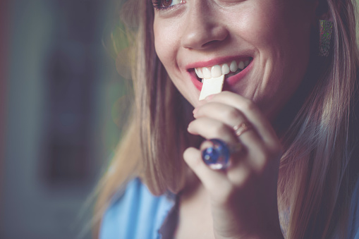 Oral Effects of Chewing Gum