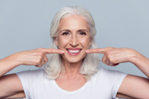 Is it Possible to Reverse the Graying of Your Teeth Once It Has Started?