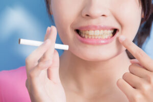 Smokers Face Increased Dental Risks in a Number of Ways